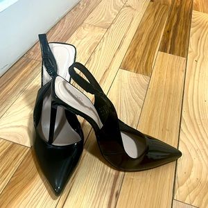 Women’s size 10 Aldo Pumps